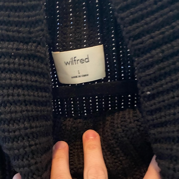 Wilfred Turtleneck Dress - Picture 2 of 2